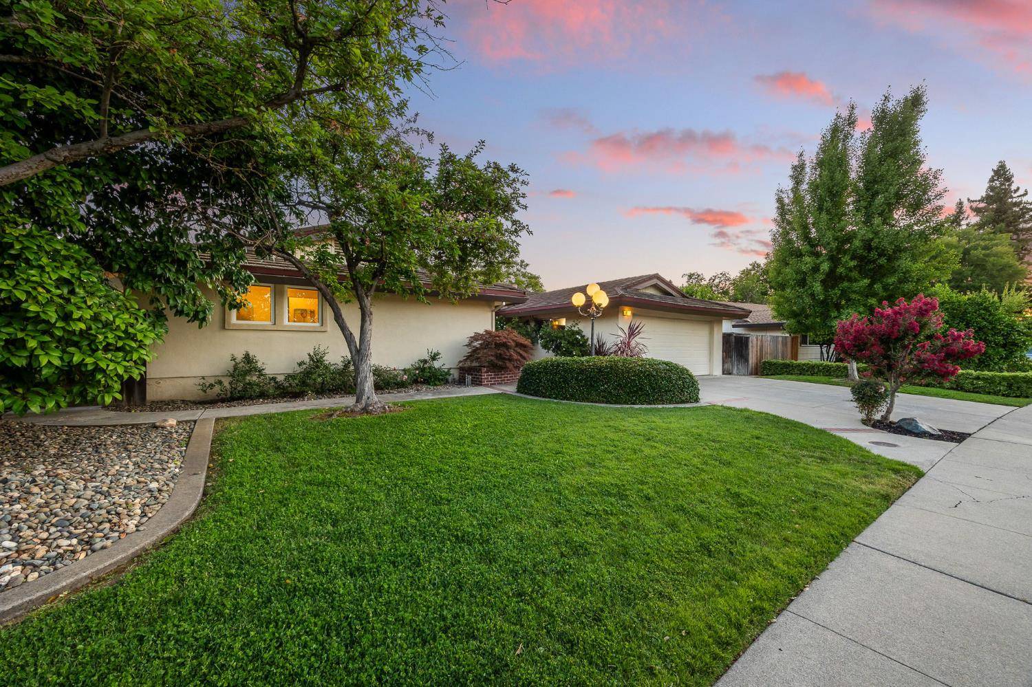 Davis, CA 95616,2305 Catalina DR