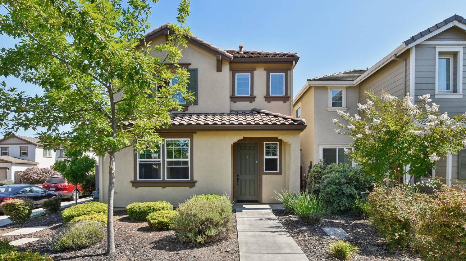 Rancho Cordova, CA 95670,11038 International DR