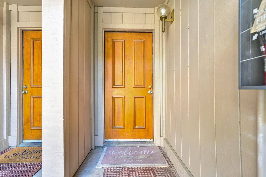 Fair Oaks, CA 95628,5333 Primrose #7A