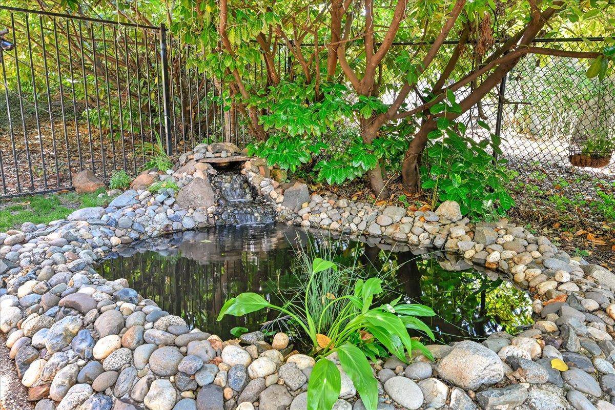 Grass Valley, CA 95949,16883 Scott WAY