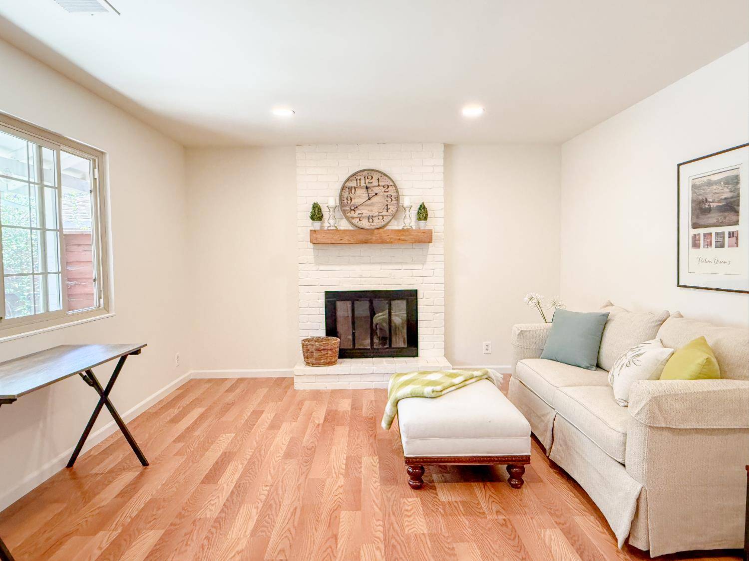 Davis, CA 95618,1721 Tea PL