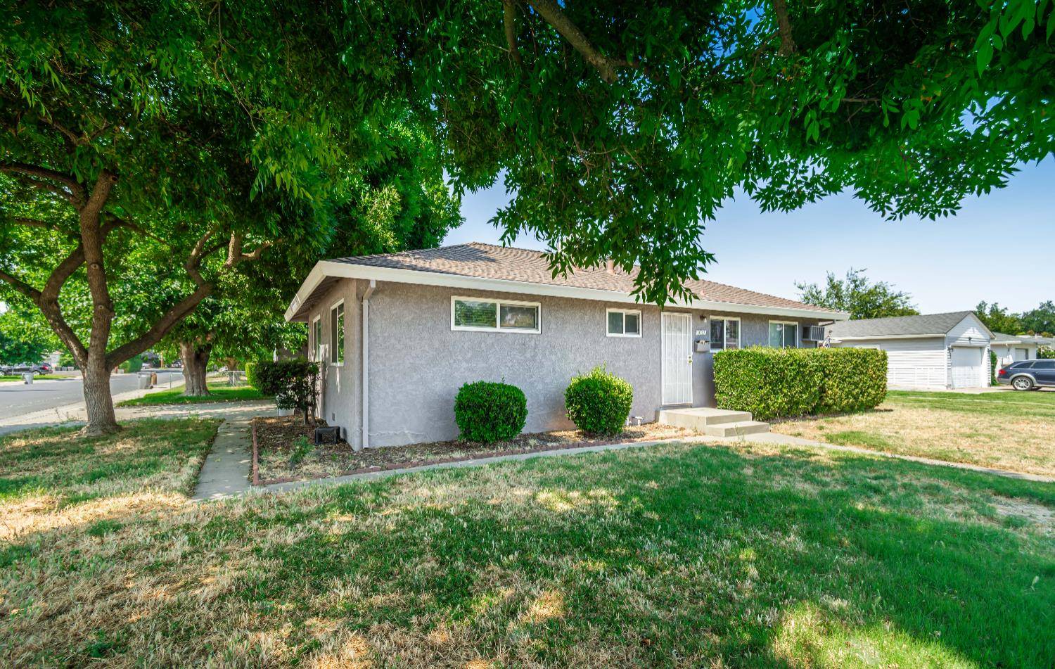 West Sacramento, CA 95691,1021 Sycamore AVE