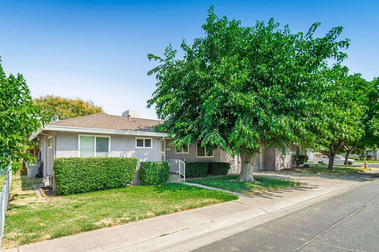 West Sacramento, CA 95691,1021 Sycamore AVE