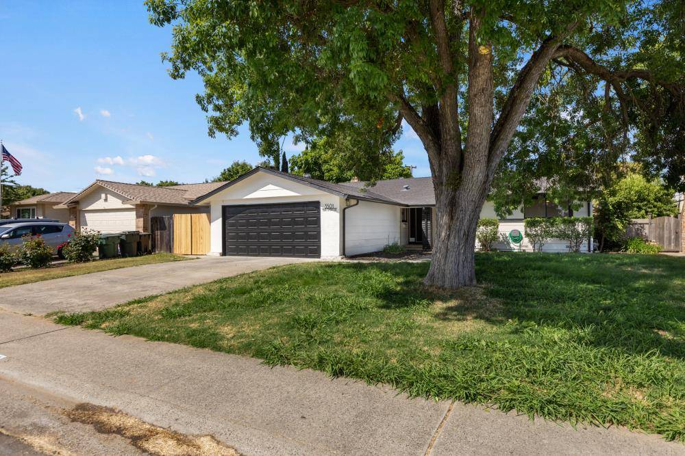 Sacramento, CA 95826,3501 Huntsman DR