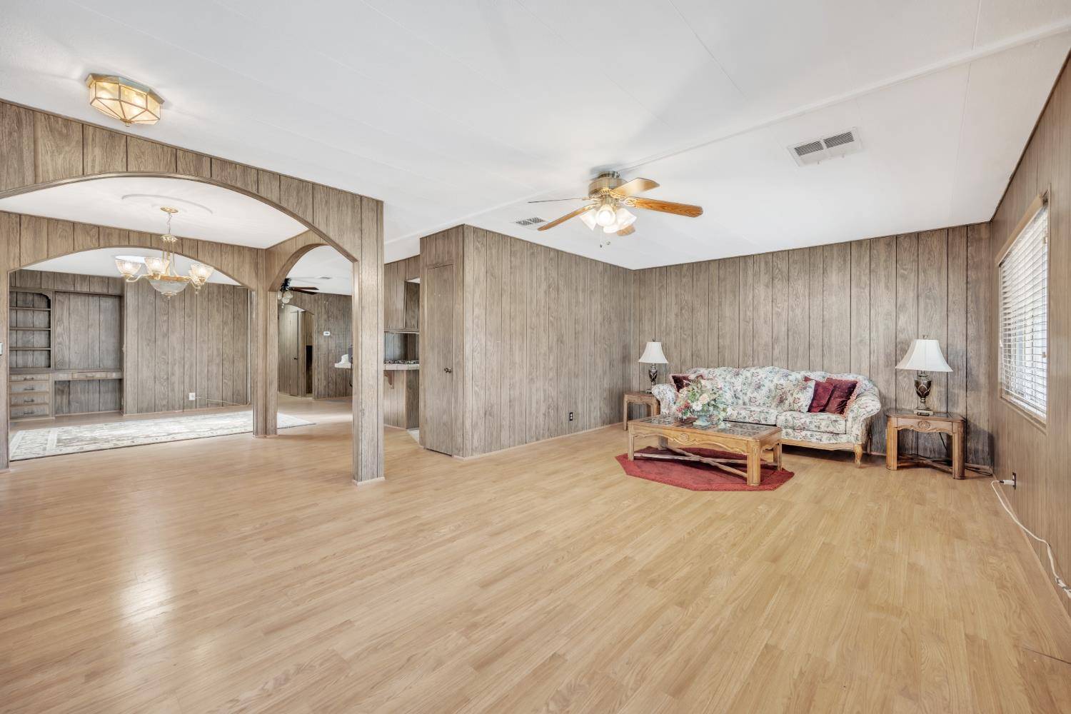 Citrus Heights, CA 95610,8003 Oakside LN