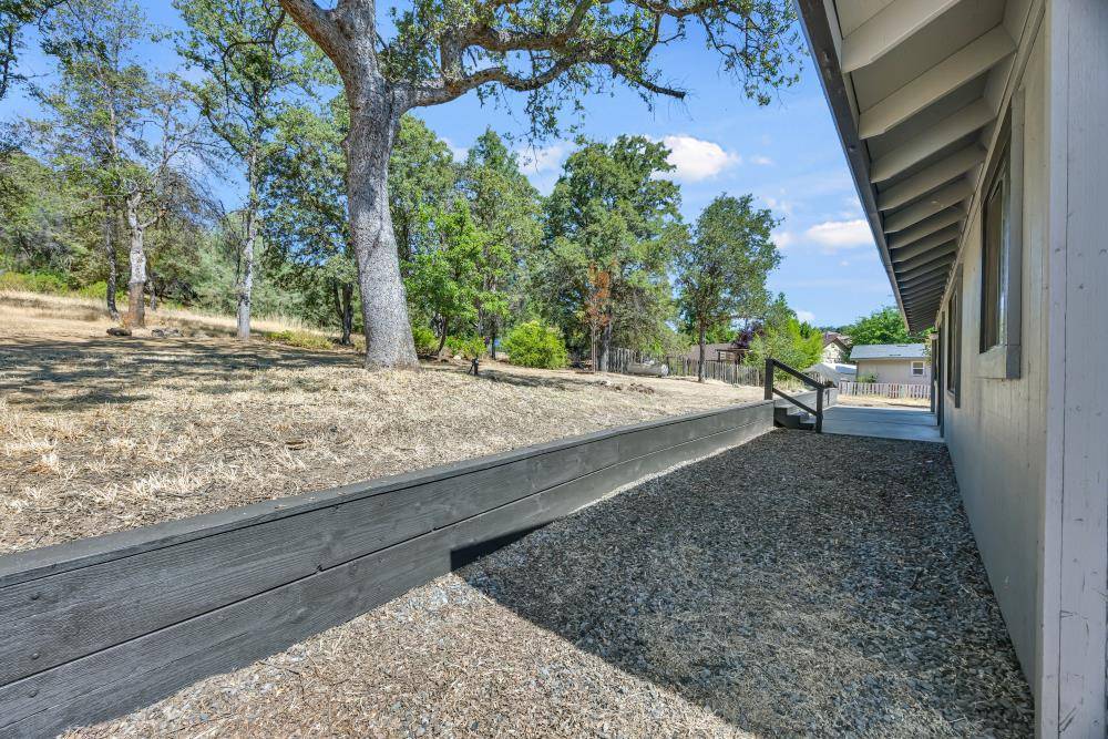 Cool, CA 95614,1587 American River TRL