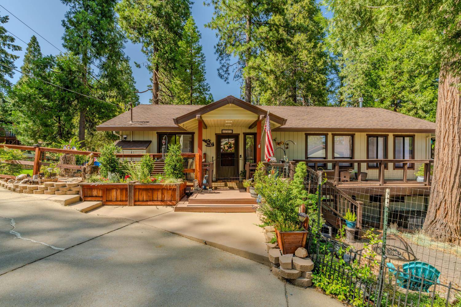 Pioneer, CA 95666,16548 Alpine Lane