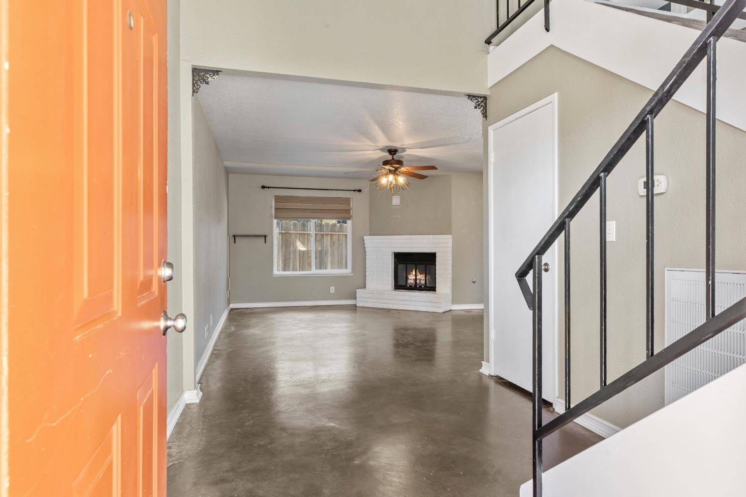 Ripon, CA 95366,340 Gilbert DR