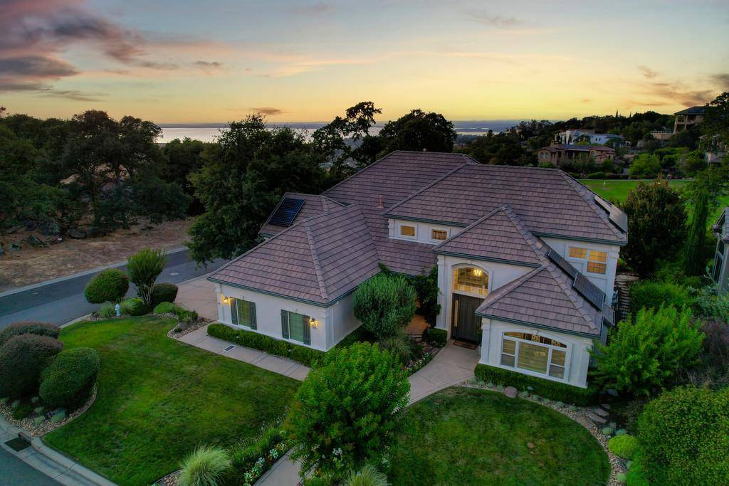 El Dorado Hills, CA 95762,3749 Mossridge WAY