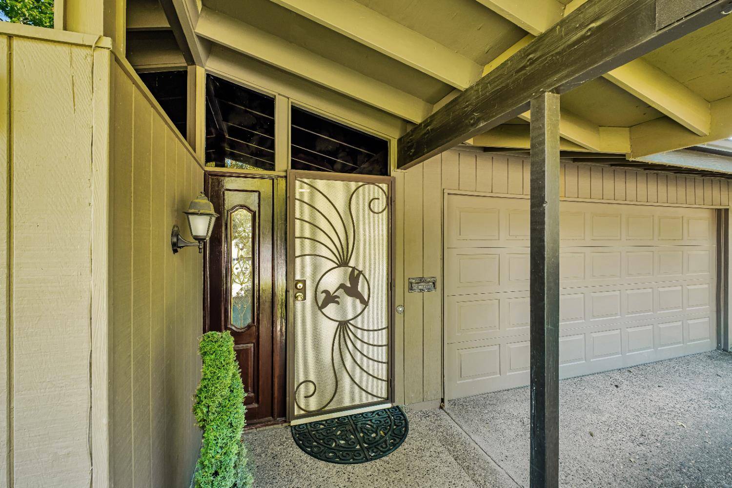 Carmichael, CA 95608,5474 Wildflower CIR