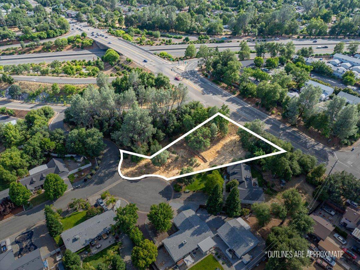 Redding, CA 96003,1802 Whaley Ct