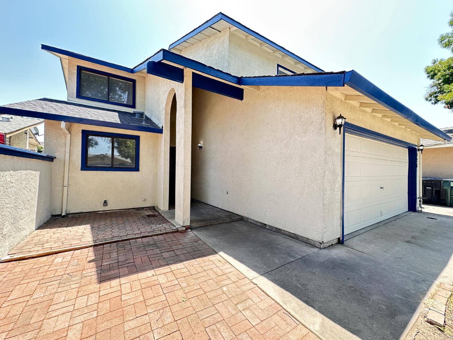 Modesto, CA 95351,928 Inez DR