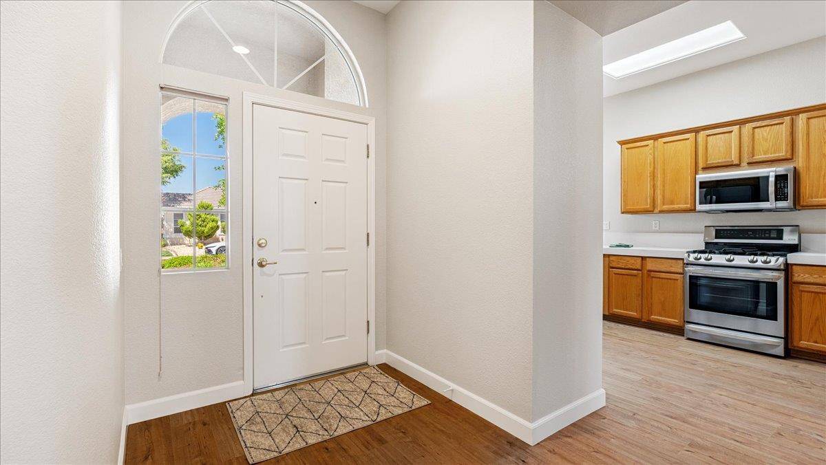Roseville, CA 95747,4161 Rose Creek RD