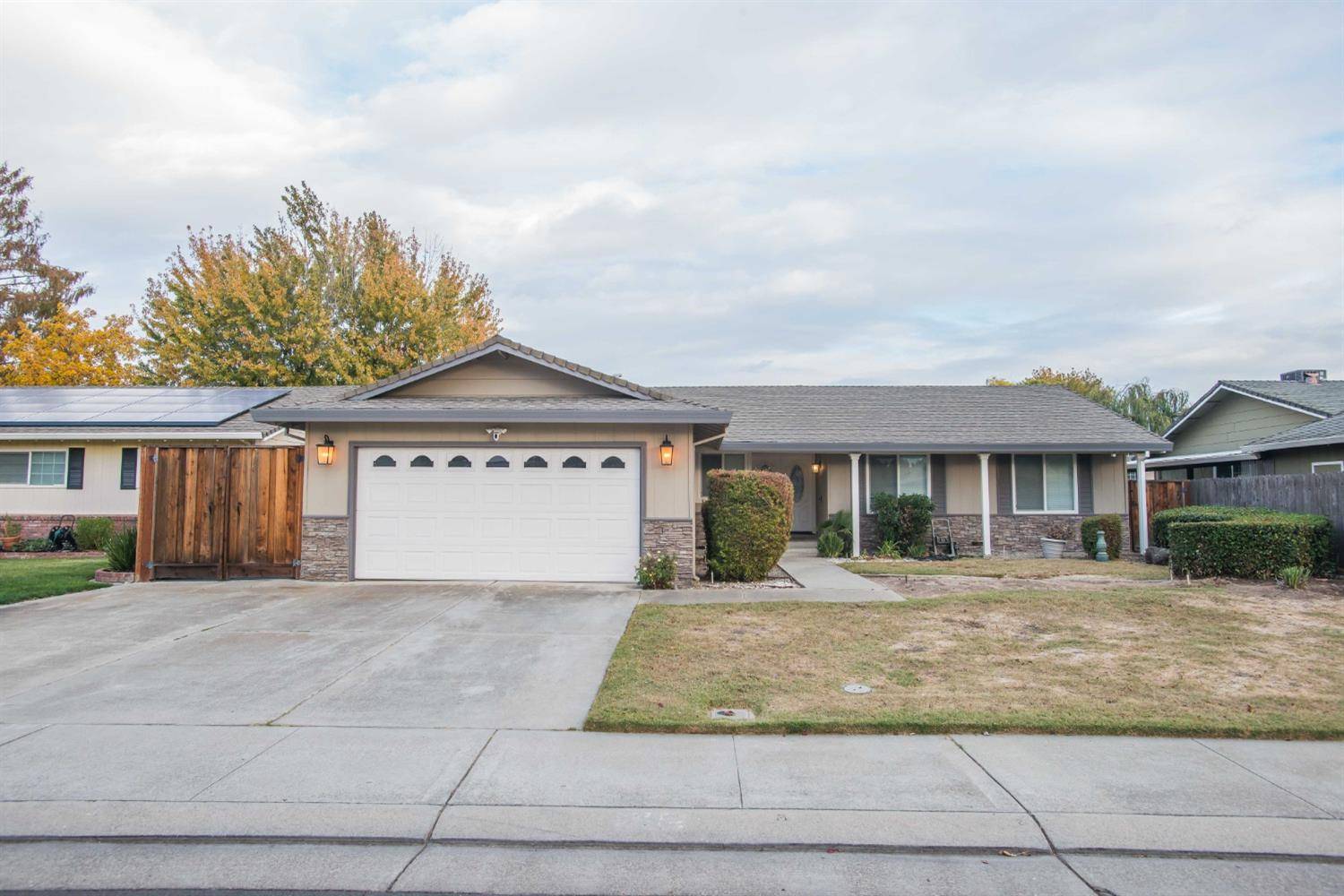 Stockton, CA 95207,7512 Richland WAY