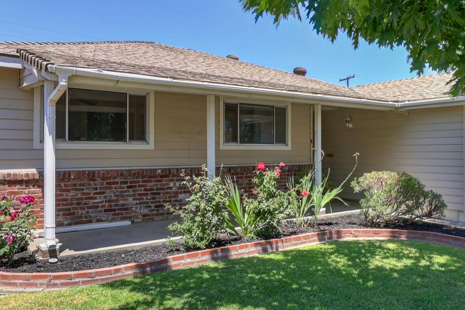 Sacramento, CA 95822,2652 Fernandez DR