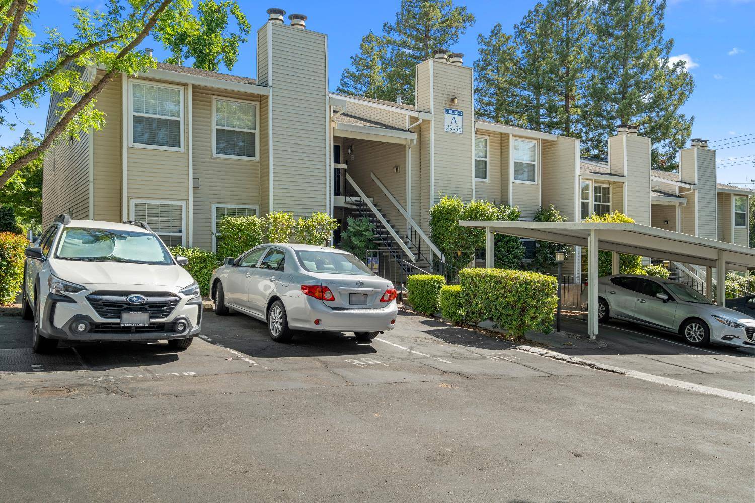 Carmichael, CA 95608,7131 Stella LN #32