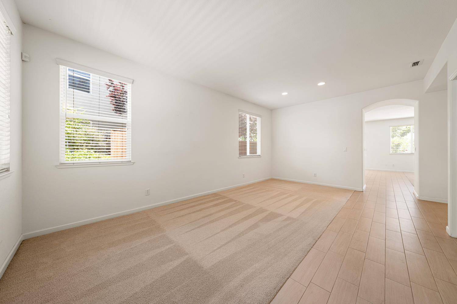 West Sacramento, CA 95605,572 Watercourse LN