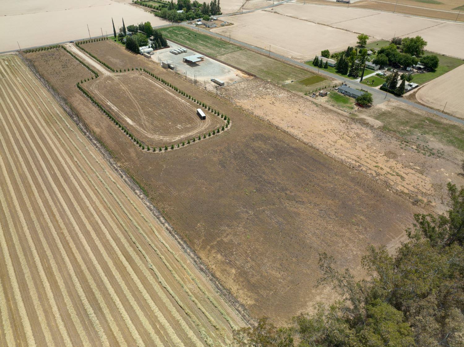 Turlock, CA 95380,10115 Golf Link RD