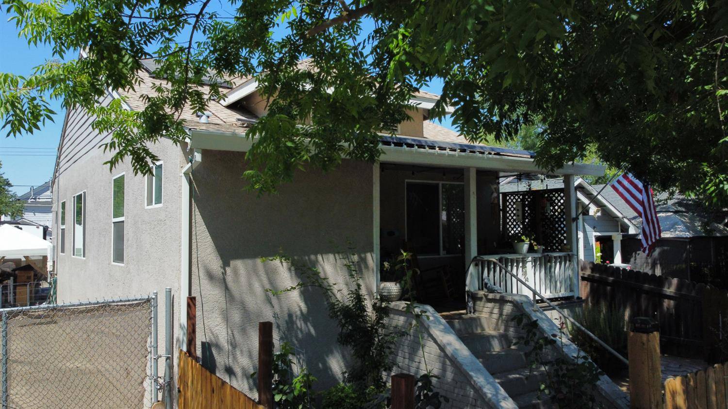Sacramento, CA 95817,3641 5th AVE