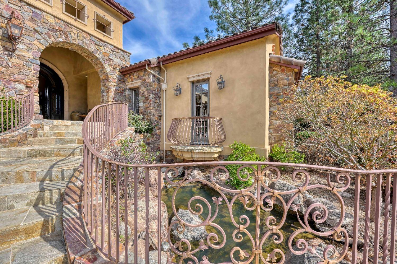 Meadow Vista, CA 95722,17107 Winchester Club DR