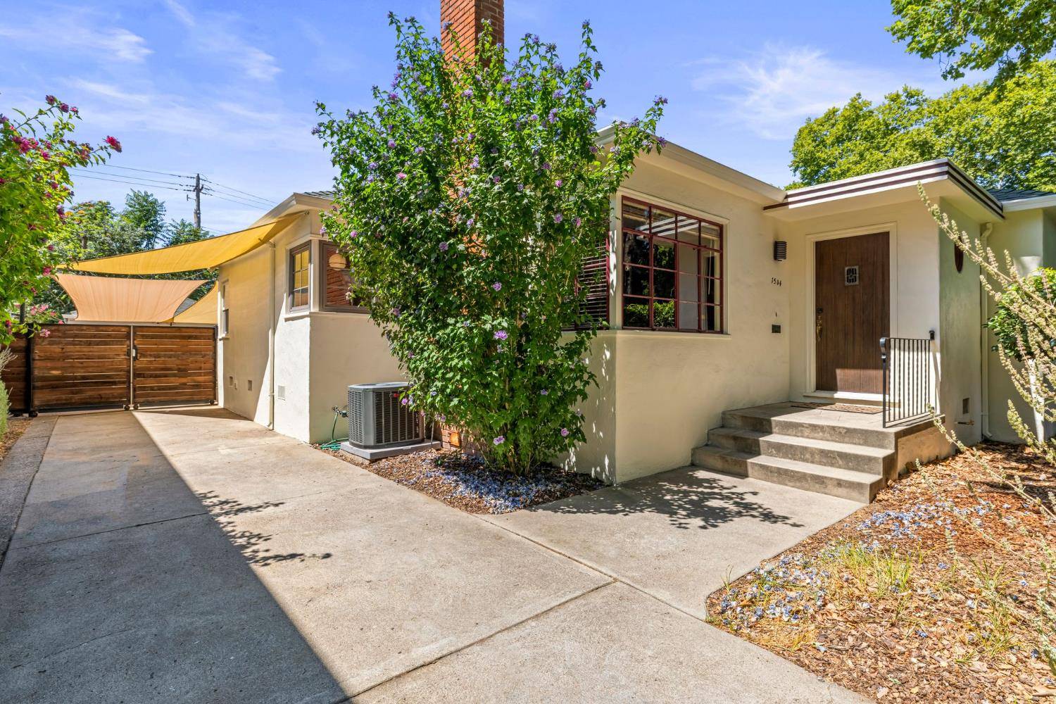 Sacramento, CA 95818,1504 V Street