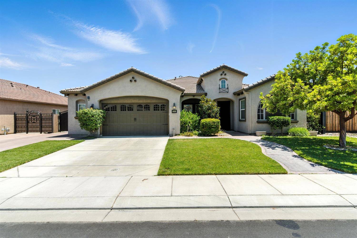 Manteca, CA 95336,2254 Maple Hollow LN