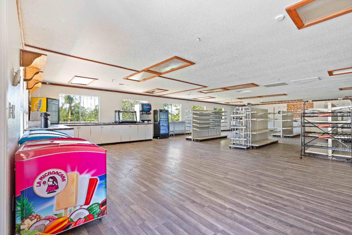 La Grange, CA 95329,30025 Yosemite BLVD