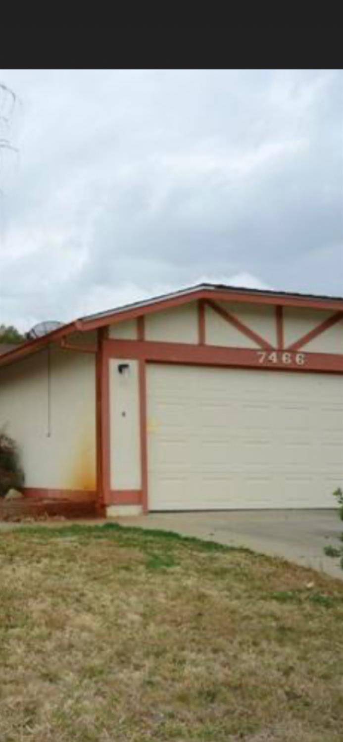 Sacramento, CA 95823,7466 Villajoy WAY