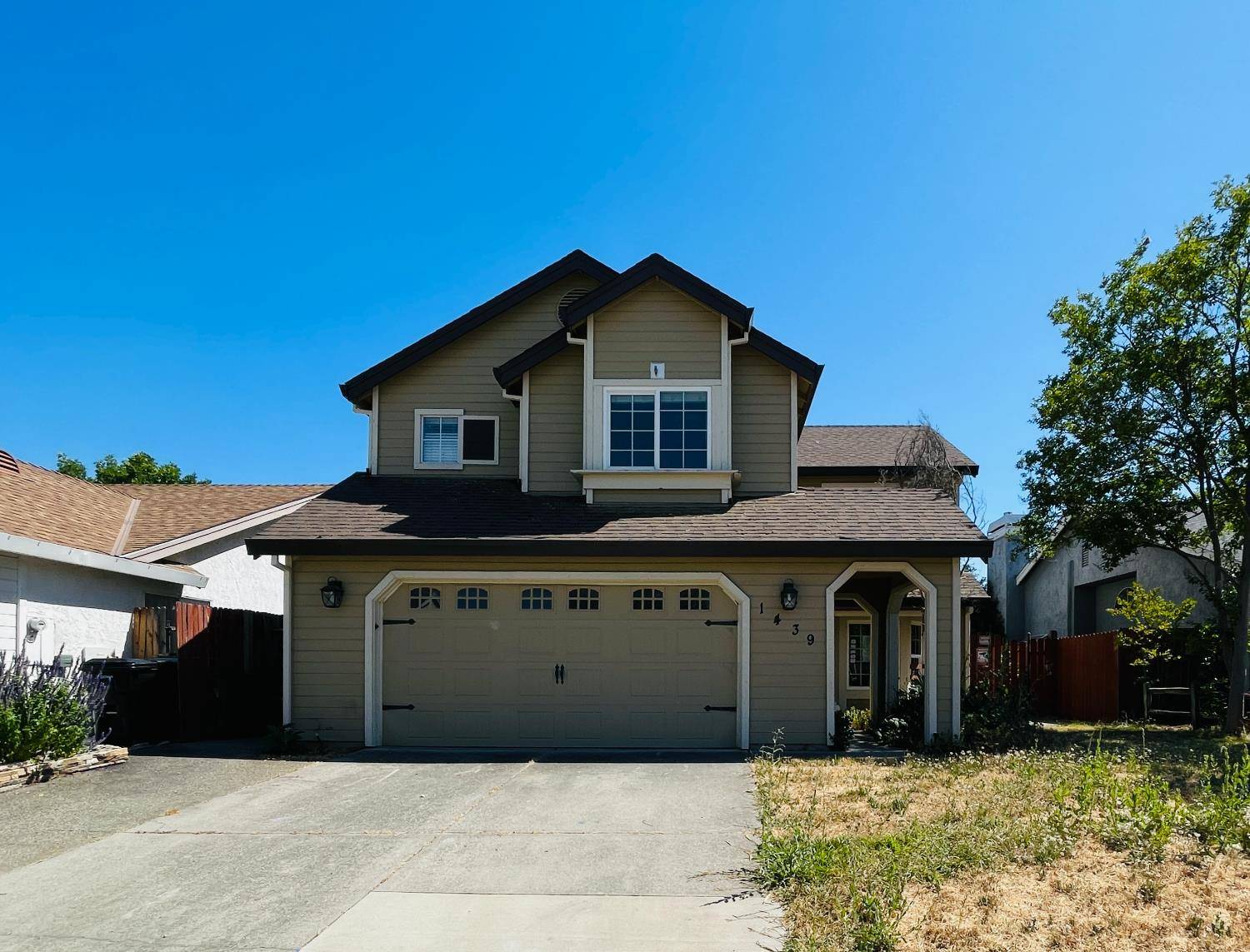 Roseville, CA 95661,1439 New England DR