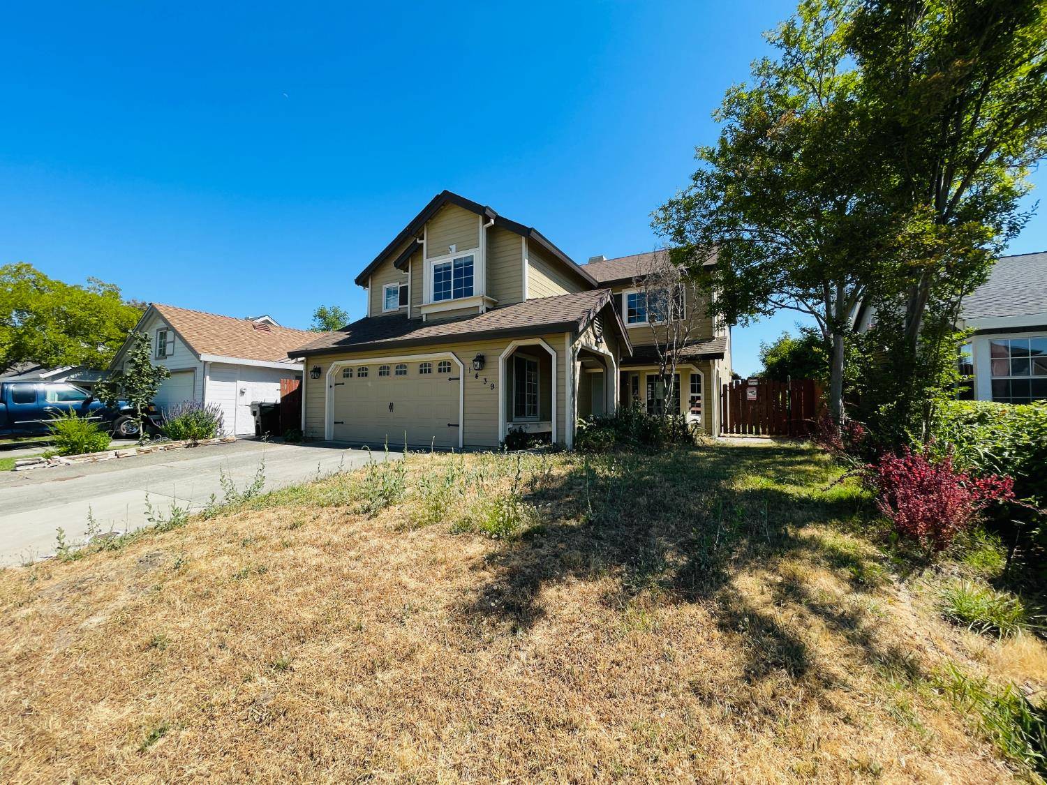 Roseville, CA 95661,1439 New England DR