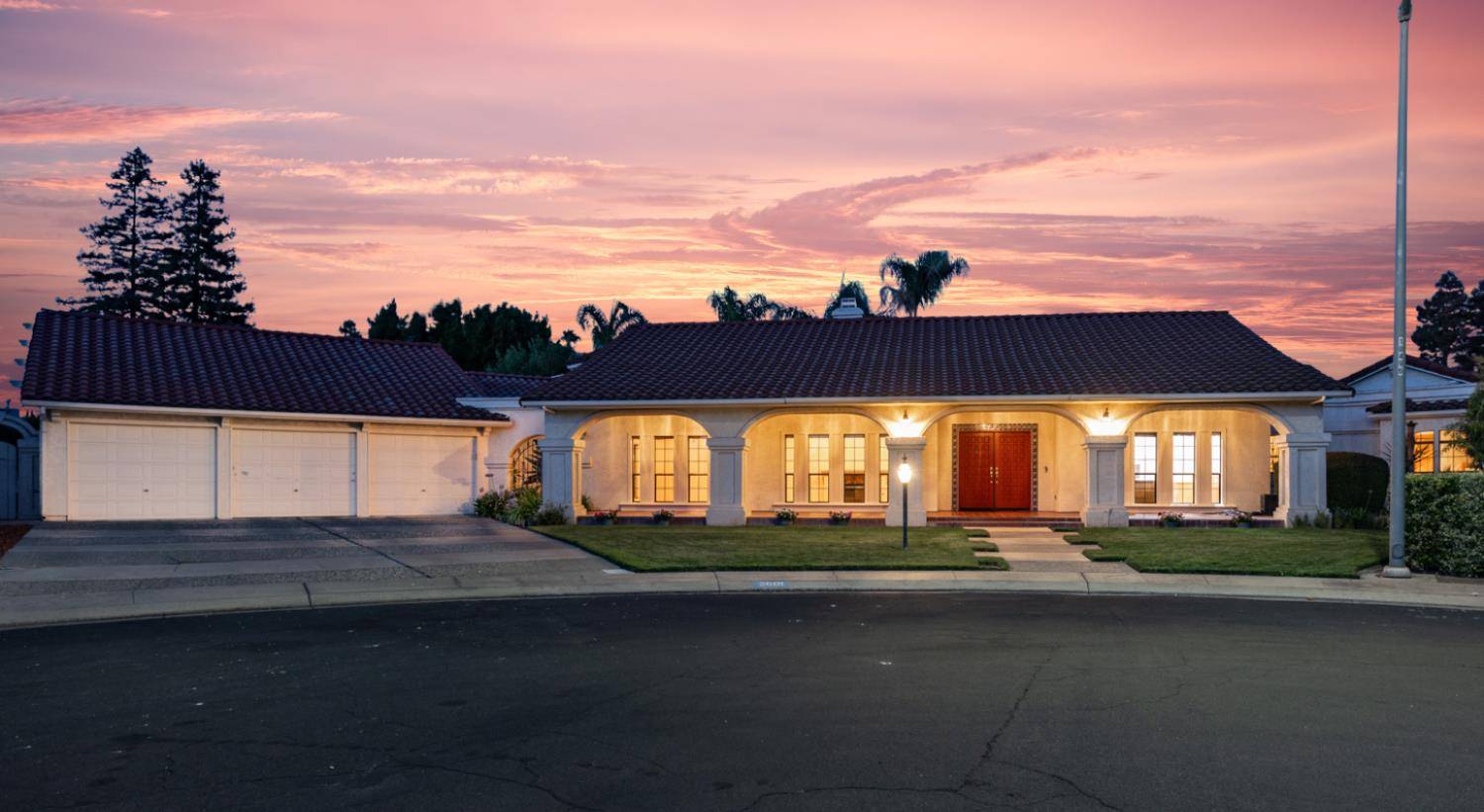 Modesto, CA 95356,2601 Flanders CIR
