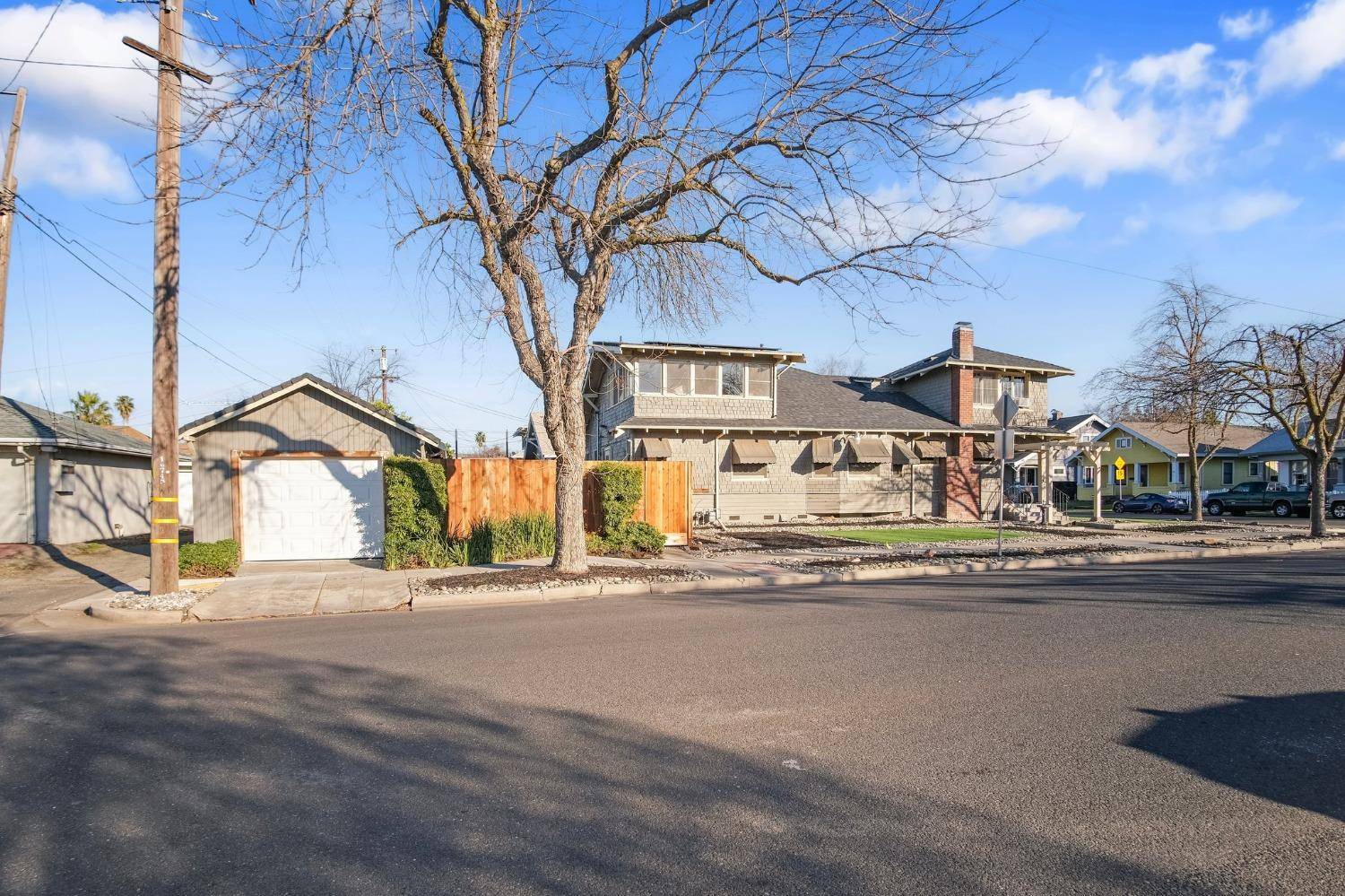 Stockton, CA 95204,45 W Walnut ST