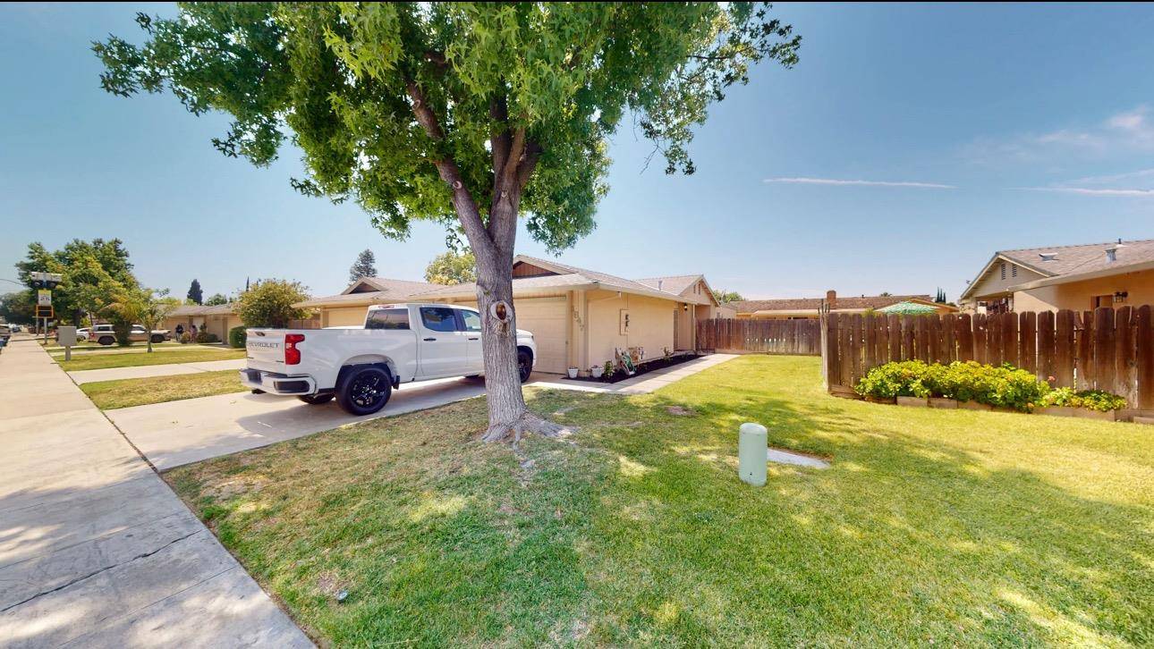 Ceres, CA 95307,1657 Moffett RD