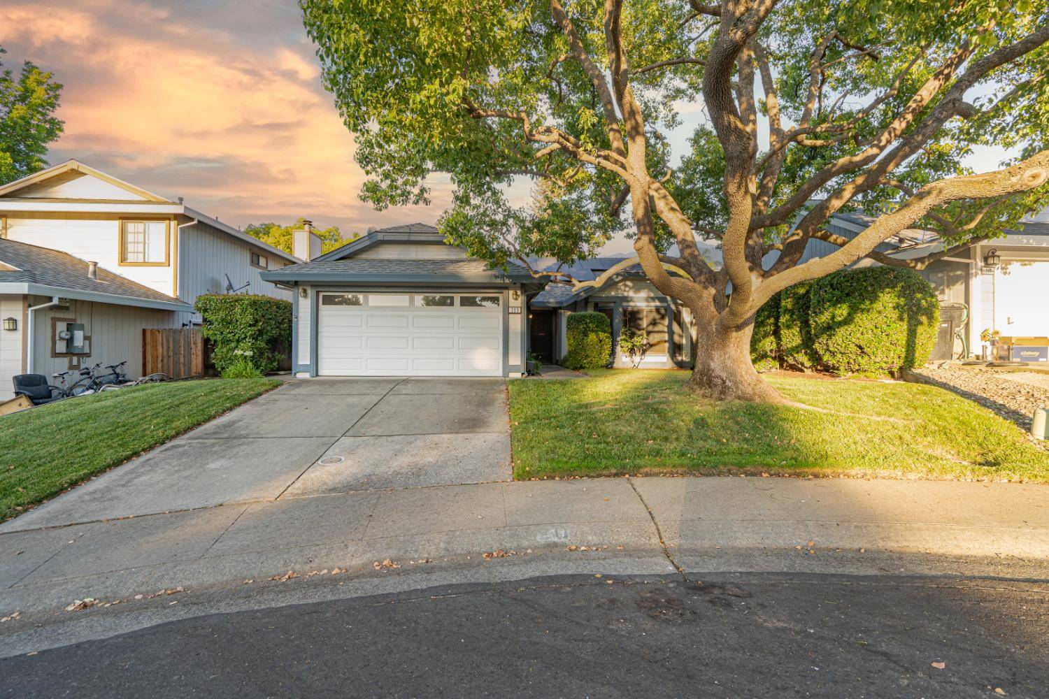 Roseville, CA 95678,209 Windward WAY