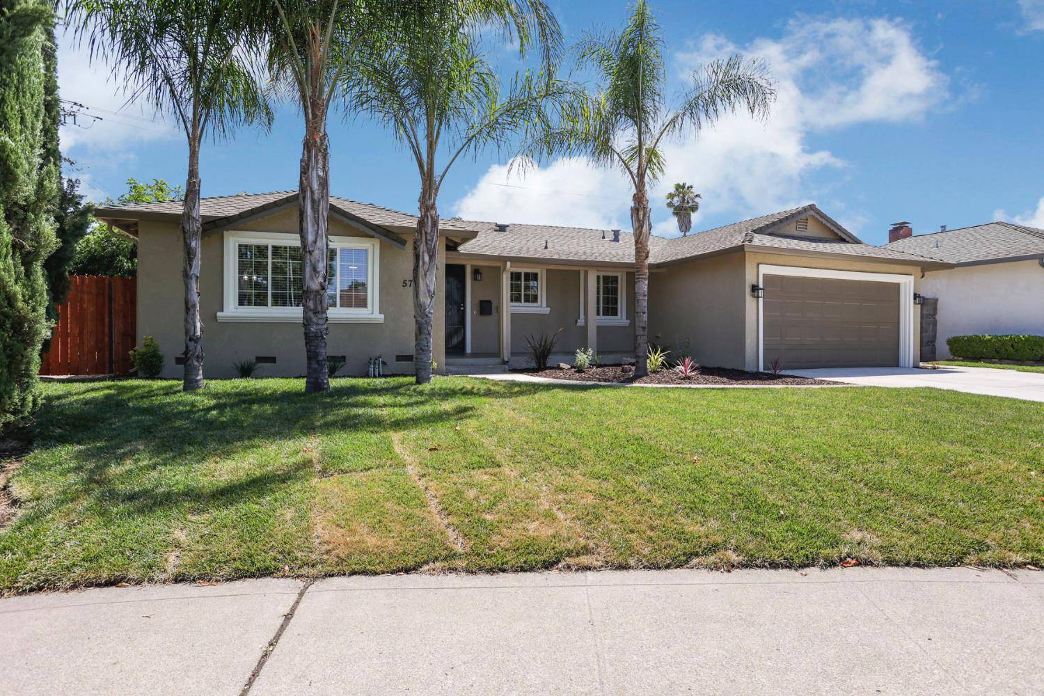 Stockton, CA 95207,5722 Doncaster WAY