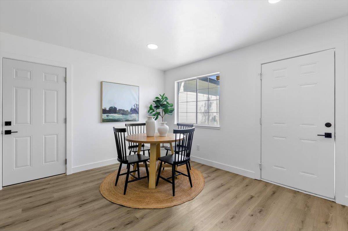 Olivehurst, CA 95961,4317 Twain DR