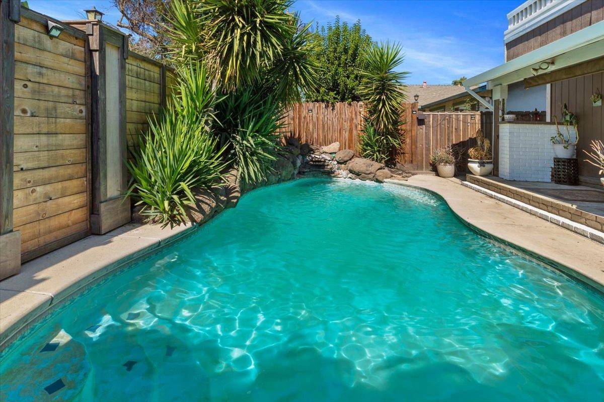 Modesto, CA 95350,3408 Darryl LN