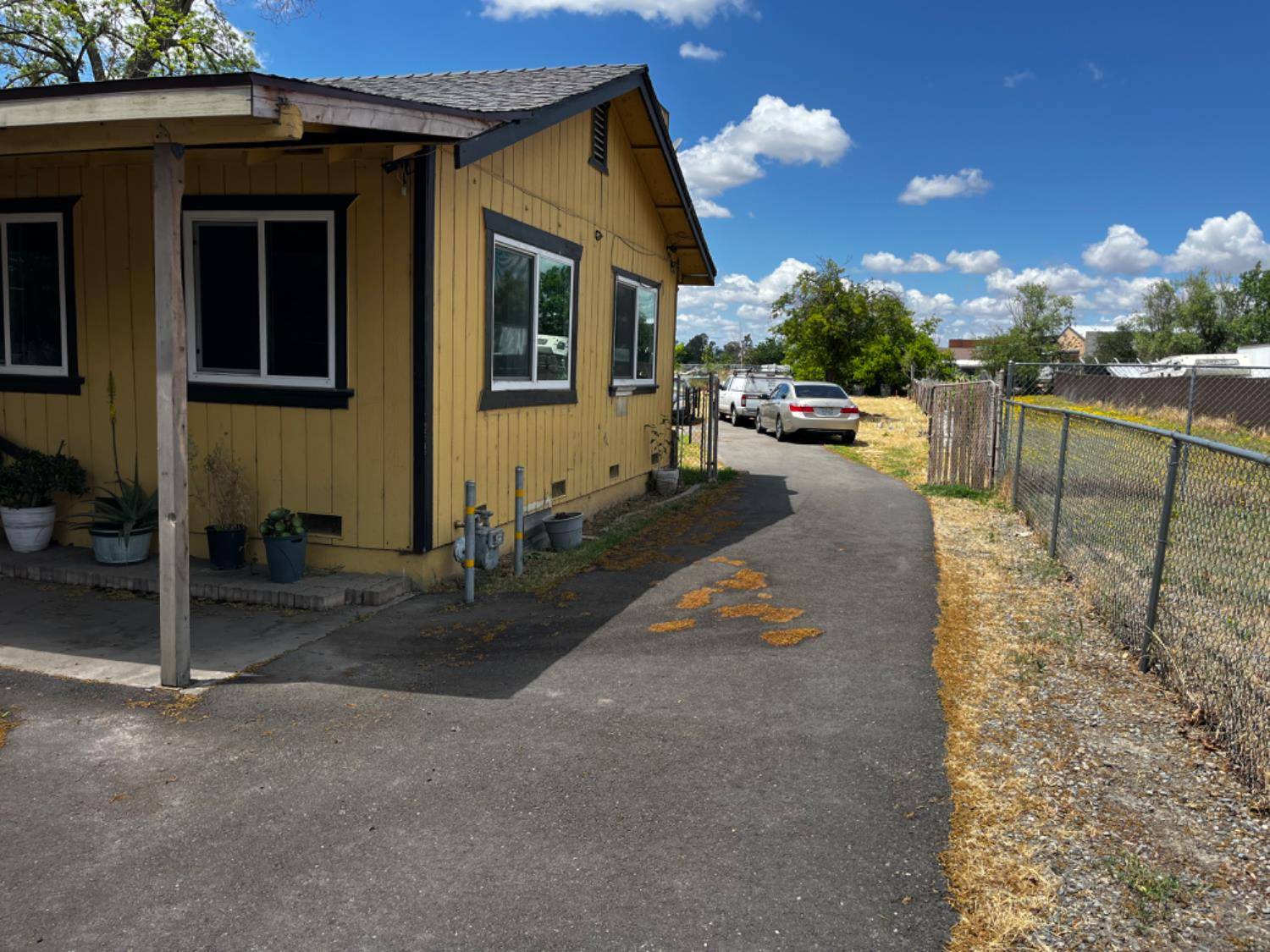 Sacramento, CA 95838,4725 Raley BLVD