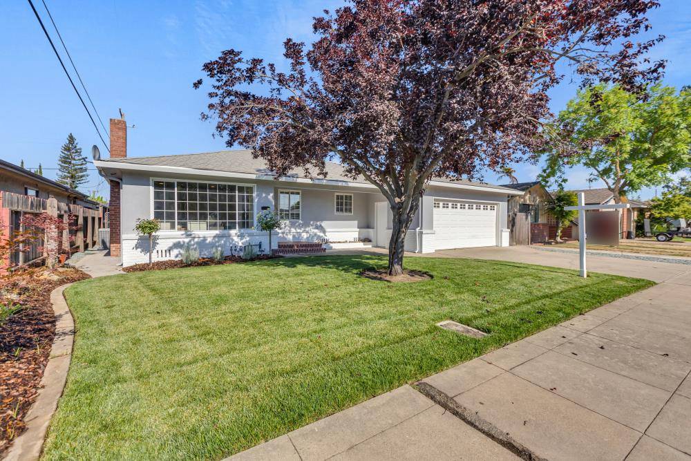 Lodi, CA 95242,525 Gerard DR