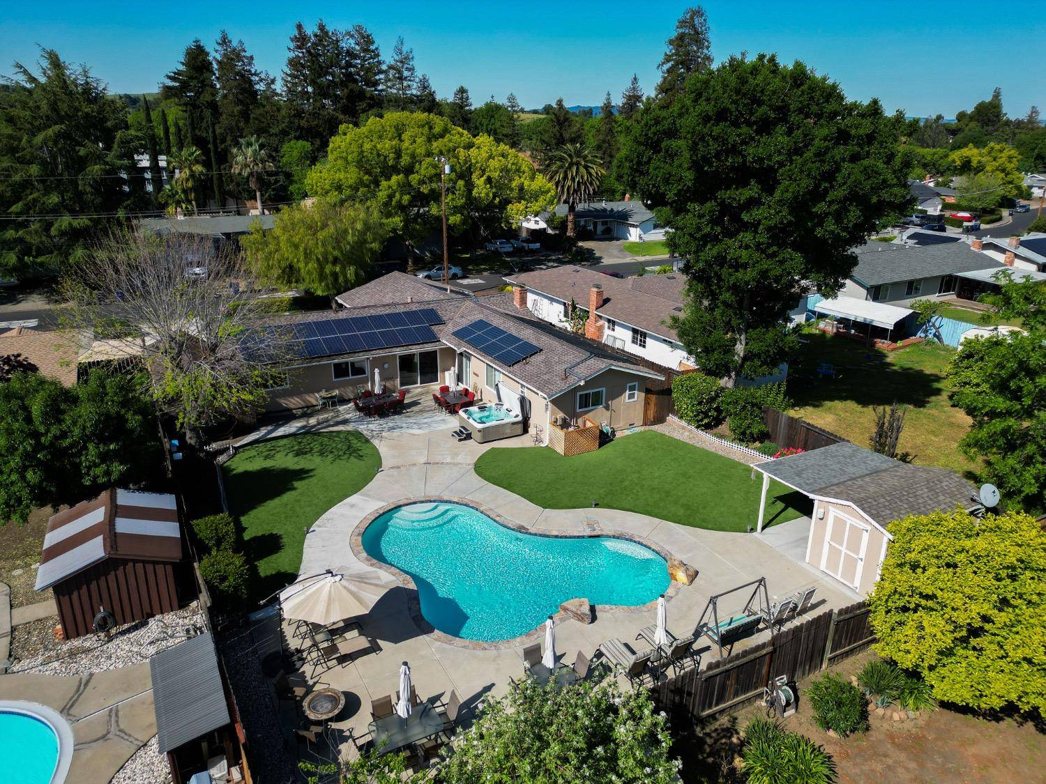 Concord, CA 94521,4889 Cherokee DR