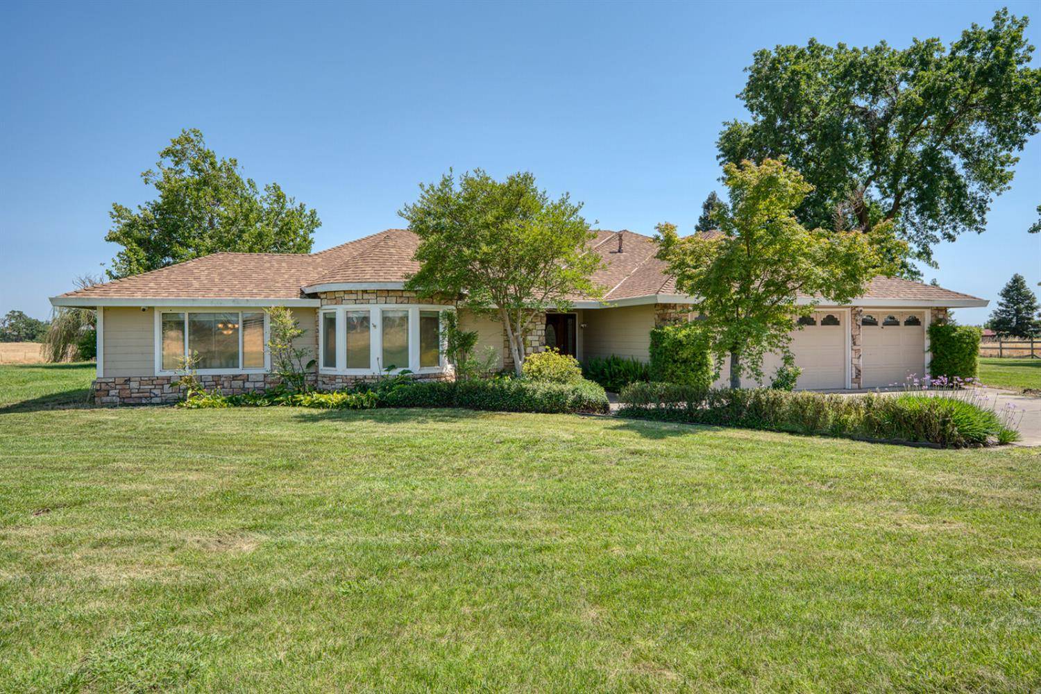 Sloughhouse, CA 95683,Address not disclosed