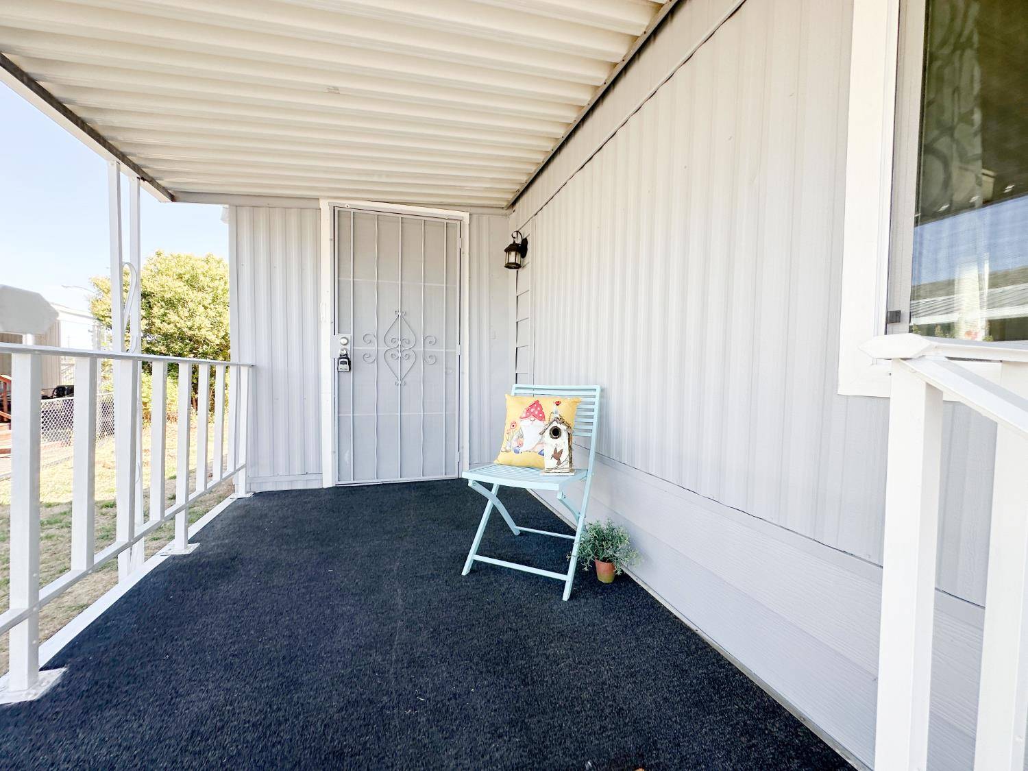 Sacramento, CA 95838,123 Village CIR