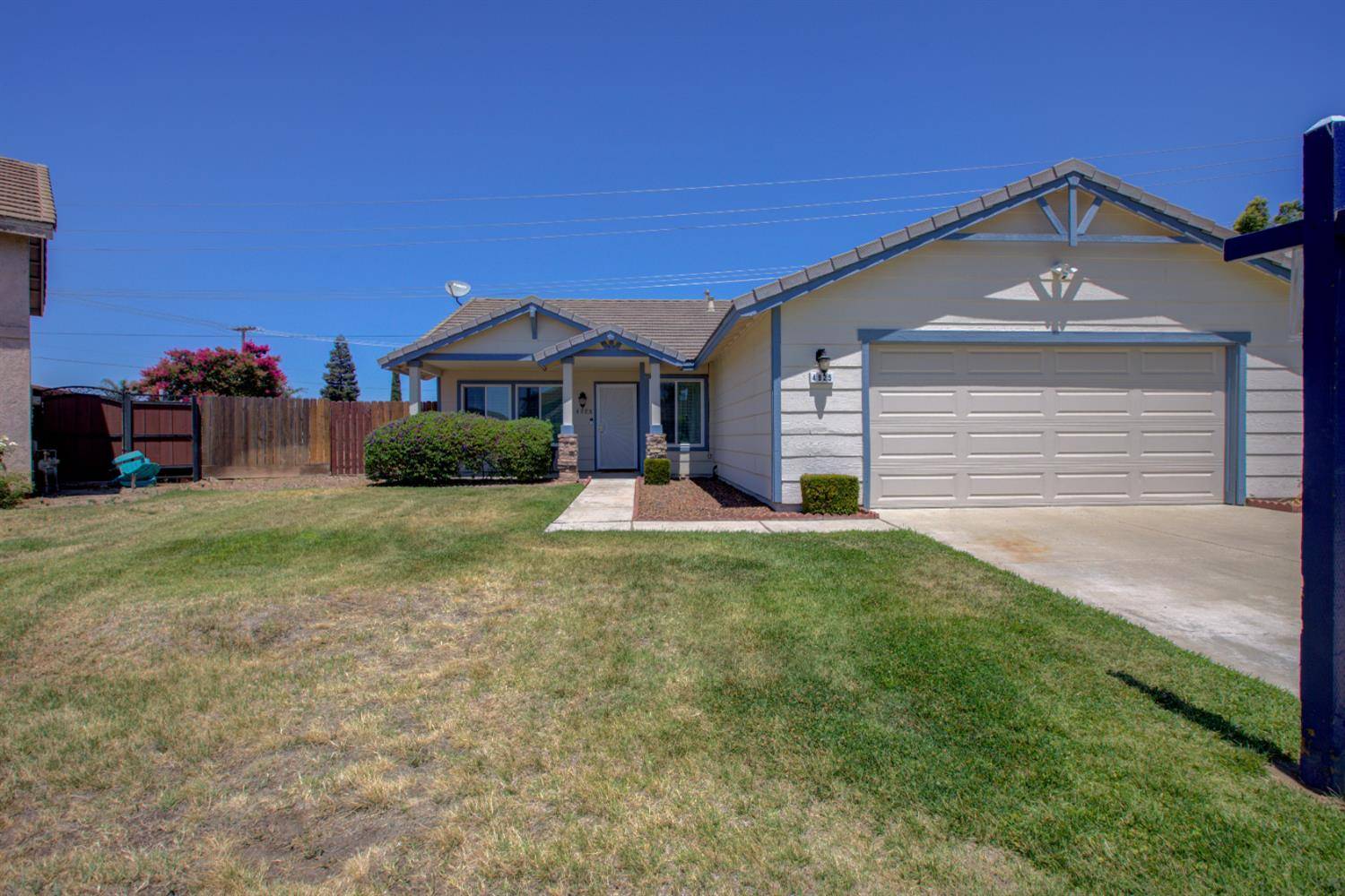 Salida, CA 95368,4925 Wild Rose DR