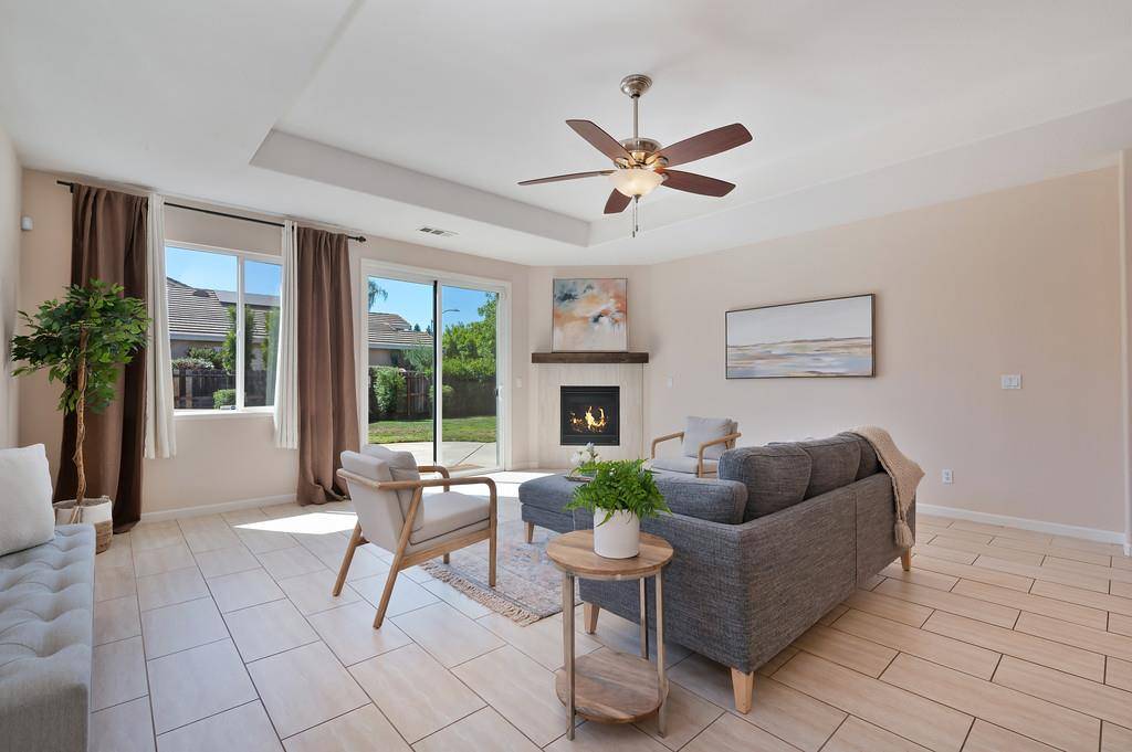 West Sacramento, CA 95691,1681 Highland DR
