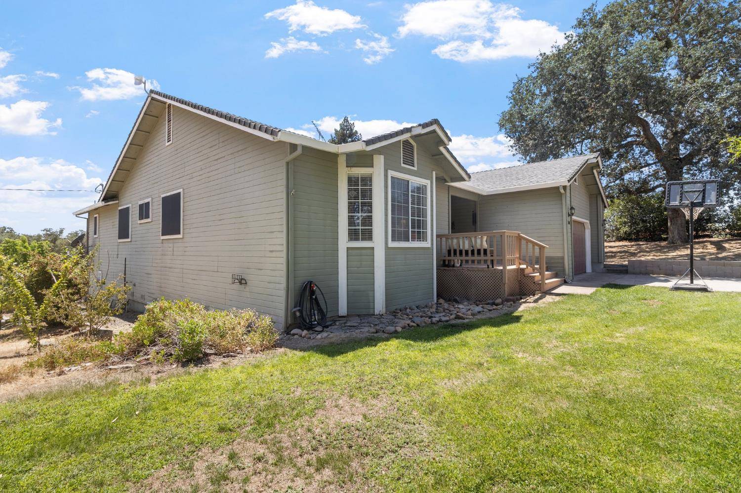 Valley Springs, CA 95252,8308 Porter RD