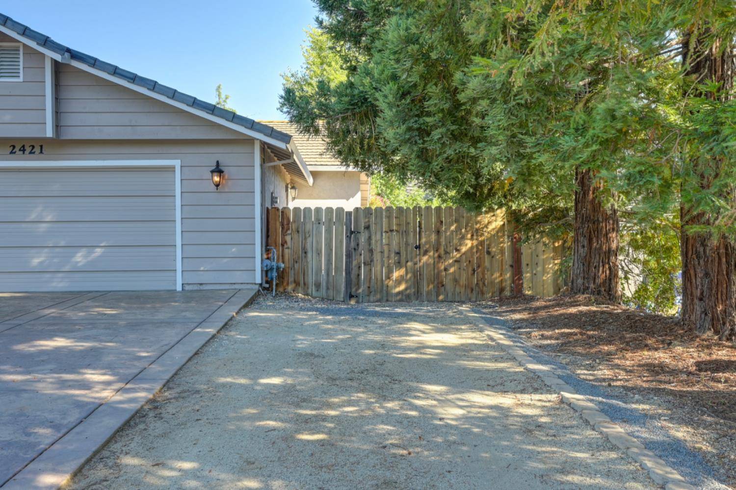 Valley Springs, CA 95252,2421 Huckleberry LN