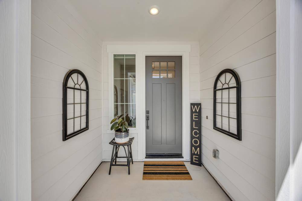 Rocklin, CA 95765,4145 Creek Bank CT