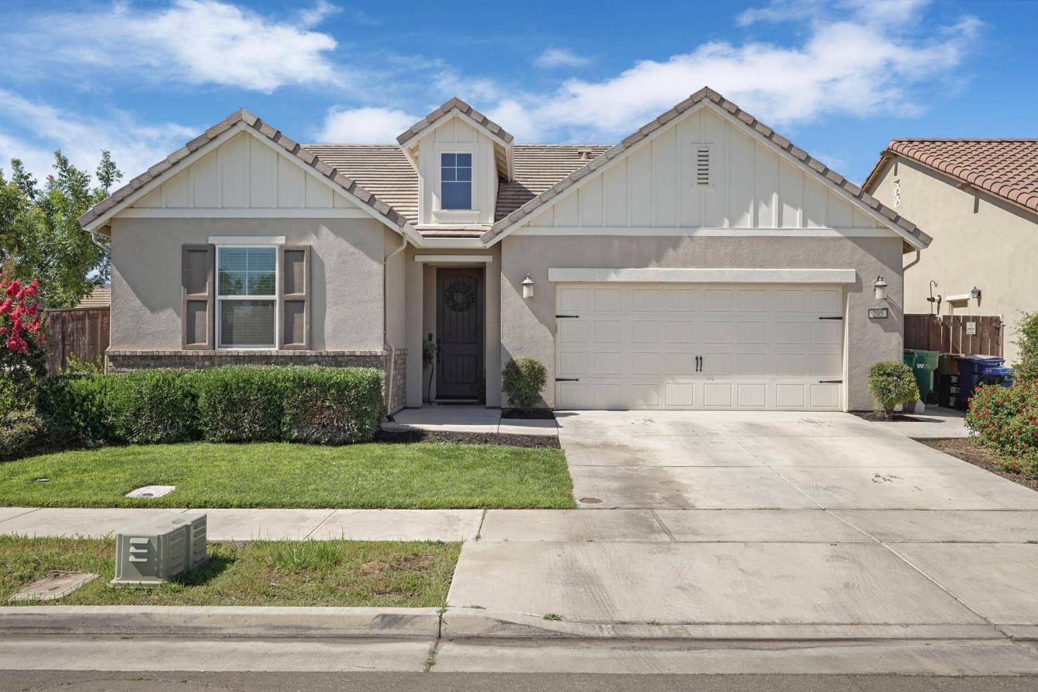 Lodi, CA 95240,205 Seneca WAY
