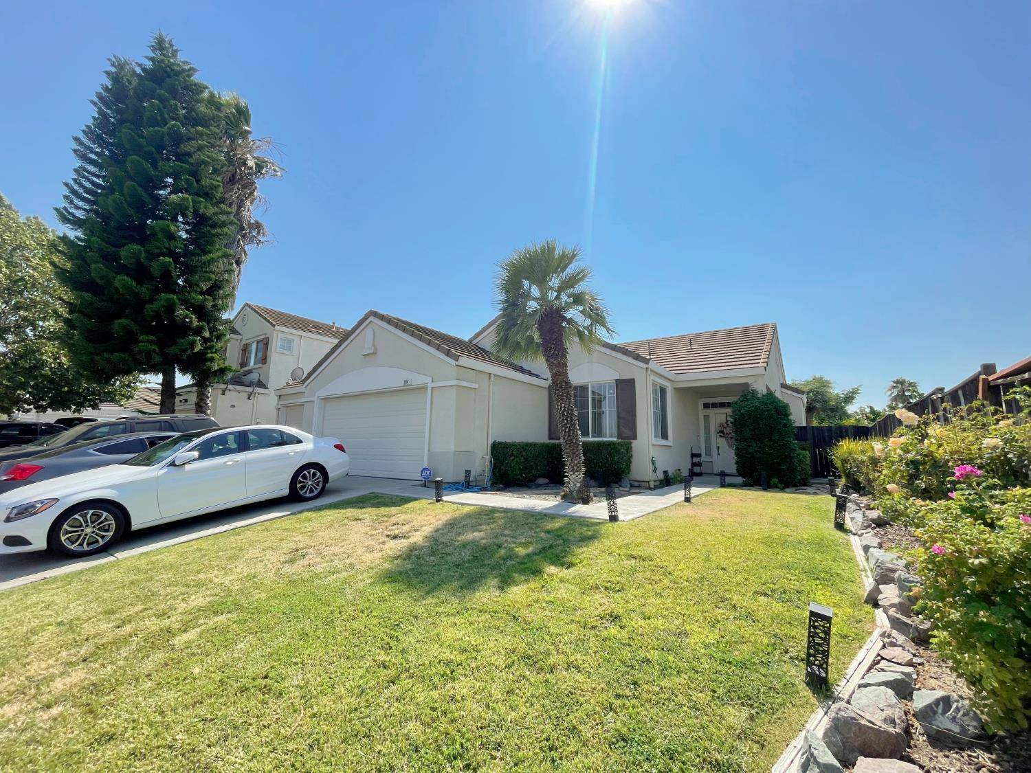 Pittsburg, CA 94565,204 Martin Eden CT