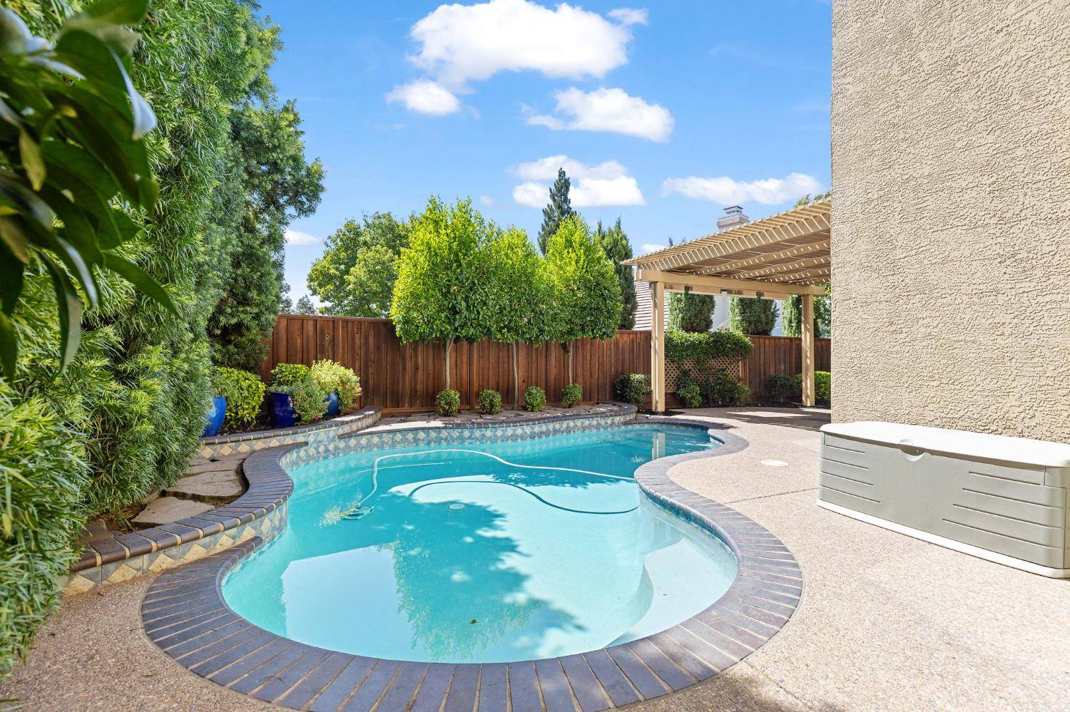 Folsom, CA 95630,593 Borges CT